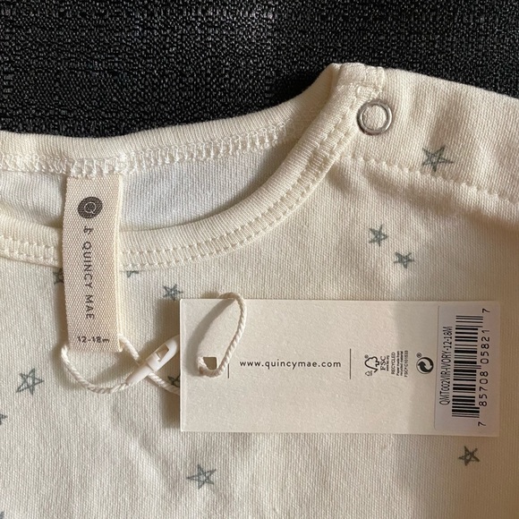 Quincy Mae Hi-Low Top & Pants, Organic Cotton, Ivory w/ blue stars, Rylee + Cru - Picture 5 of 9